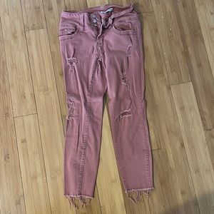 Super cute rose pink distressed skinny jeans